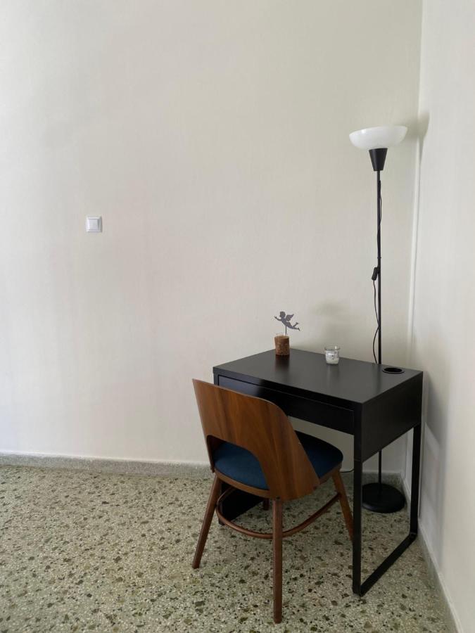 Darsiss - Agrinio Museum Apartment Luaran gambar