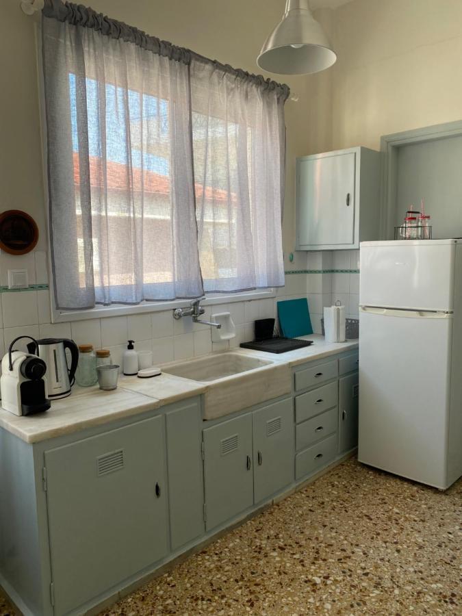Darsiss - Agrinio Museum Apartment Luaran gambar