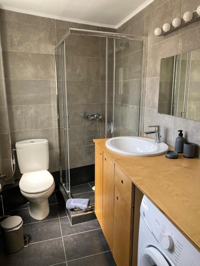 Darsiss - Agrinio Museum Apartment Luaran gambar